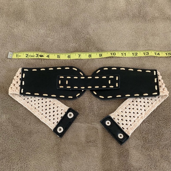 Belt - Picture 3 of 4